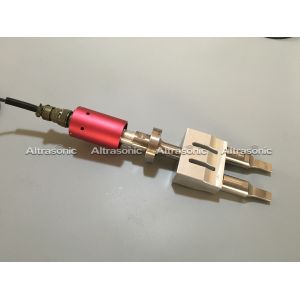 Buy cheap Hand Held Ultrasonic Penetration Welding Machine For Auto Parts from wholesalers