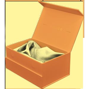 Buy cheap T Shirt 250g/300g CCNB Magnetic Packaging Box With Ribbon product