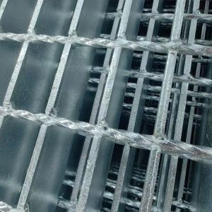 Buy cheap 1.8m Industrial Steel Grating Crowd Control Fencing Alloy Plate Round Pattern Coated Painted Surface from wholesalers