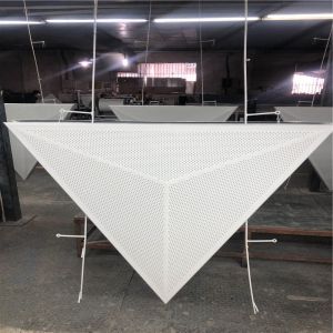 China 1200x1200x1200mm Aluminum Metal Ceiling Clip In Metal 3D Triangle Ceiling on sale