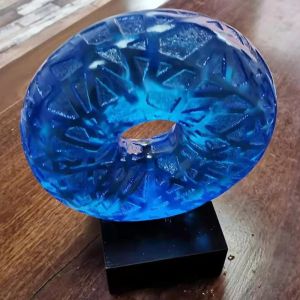Buy cheap Tabletop Decoration Blue Resin Trophy Diameter 20cm from wholesalers