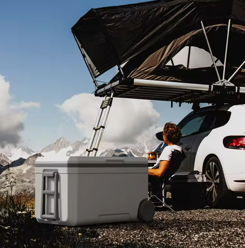 Buy cheap 70L Customizable Outdoor Ice Cooler Box 74x44x43cm from wholesalers