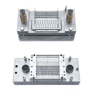 Buy cheap Accurate  Trim Form Mold High Hardness from wholesalers