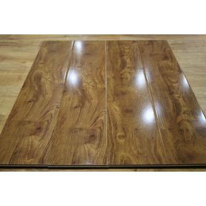 Buy cheap high gloss HDF laminate flooring from wholesalers