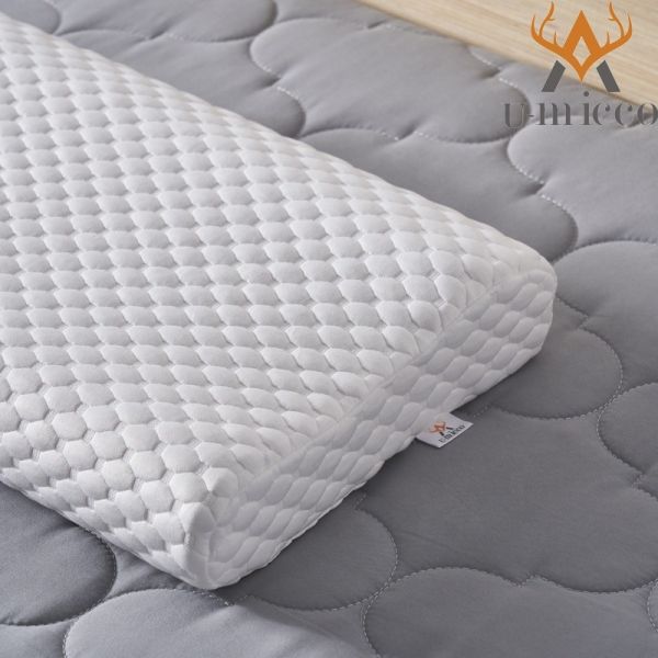 Buy cheap Lightweight Hypoallergenic Anti Bacterial Pillow Washable Infection Preventing Pillow Stuffing from wholesalers