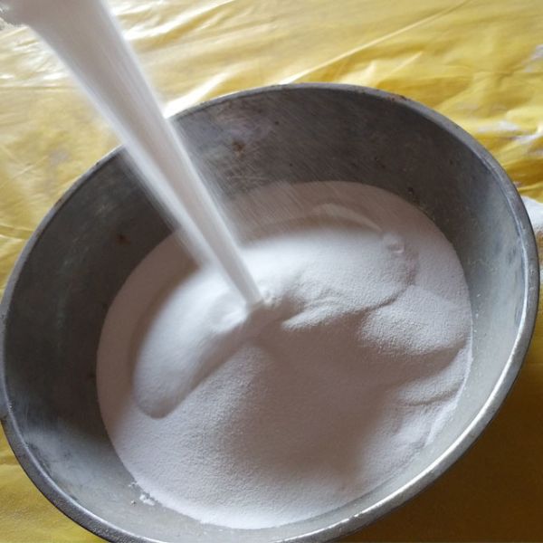 Electronics Industries PVC Paste Grade Good Solubility High Mechanical