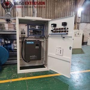 Buy cheap 80 Mesh Disc Blade PVC Pulverizer Machine 500kg/H from wholesalers