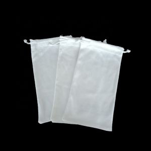 Buy cheap Customizable Soft Microfiber Lens Pouch Microfiber Eyeglass Bag from wholesalers