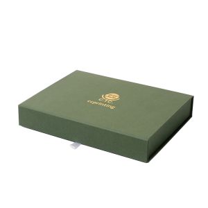Buy cheap Green Magnetic Paper Gift Box Custom Logo / Foldable Cardboard Boxes from wholesalers