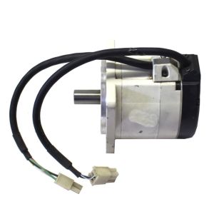 OMRON R88M-GP10030H-B-Z AC Servo motor With INC Encoder Flat-Style 100W , 200