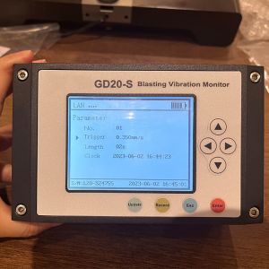 Buy cheap Portable Vibration Monitoring Equipment 8.4V / 2A For Construction from wholesalers