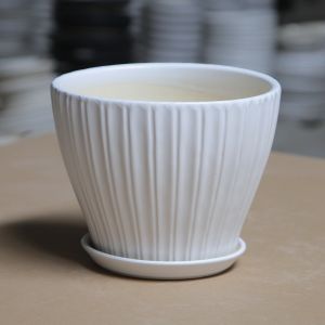 Buy cheap ODM 16cm Drainage Shell Decorative Ceramic Plant Pots With Saucer from wholesalers