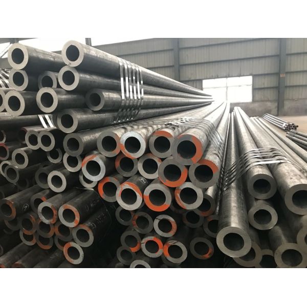 Quality Seamless Alloy Steel Pipe with Customized Thickness - Reliable and Durable Solution for sale
