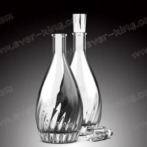 Buy cheap 750ml Transparent  Premium Liquor Glass Bottles from wholesalers