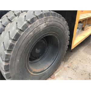 Used JAPAN tcm FD300 Forklift With Original Japan Condition/ High Quality FD100