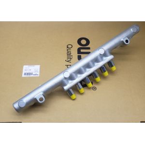 Buy cheap Excavator Engine Common Rail 6261-71-1220 For Engine SAA6D170E-5 SAA6D140E-5 SAA6D125E-5 from wholesalers