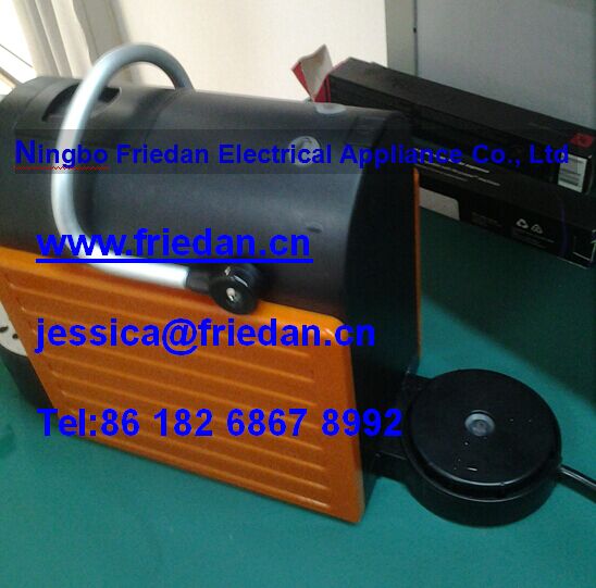 Buy cheap Removable Water Tank Capsule Coffee Machine/Makers from wholesalers