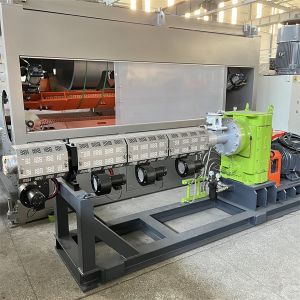 Buy cheap Mild Processing Double Screw Extrusion Machine with PLC/Touch Screen Control System and Performance from wholesalers