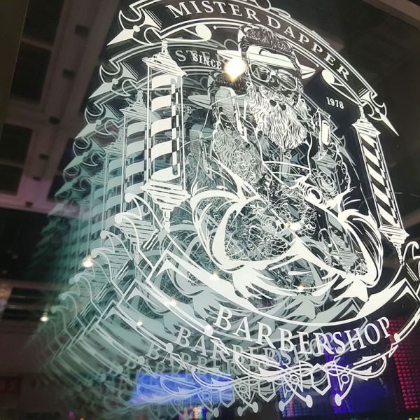 Factory Direct Sale Illusions 3D Led Infinite Mirror Signage Barber Shop 3D