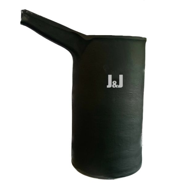 Quality Smooth Chemical Resistant Gold Melting Crucible 150kg Cylindrical Graphite Container for sale