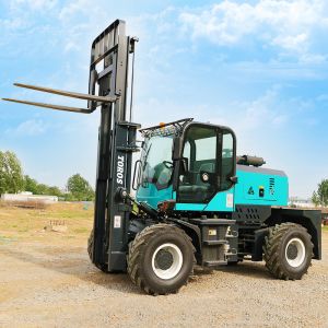 Buy cheap Diesel Operated 3.5-5.0ton Four Wheel Drive Forklift Rugged Terrain Forklift from wholesalers