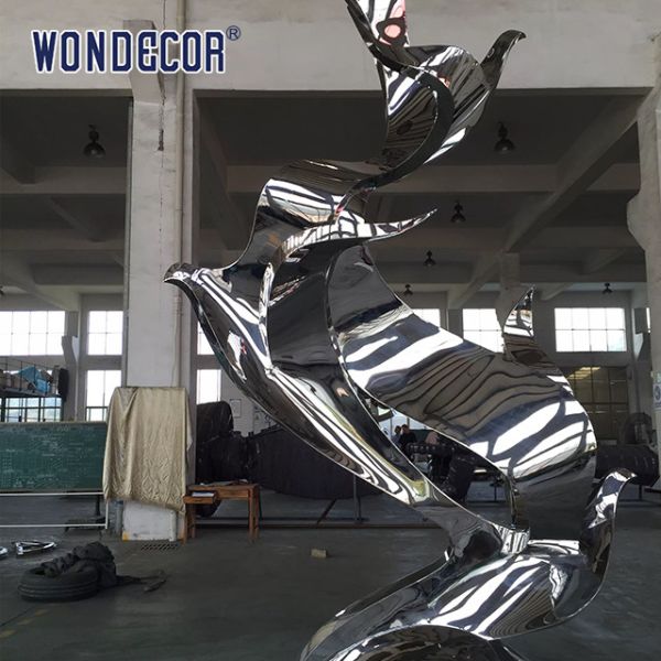 Quality Geometry Mirror Stainless Steel Sculpture Peace Dove And Young Bird for sale