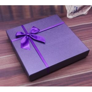Buy cheap Custom CDR Lid Bottom Box With Ribbon Closure CMYK Printed from wholesalers