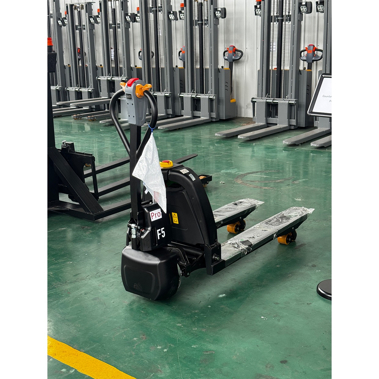 Buy cheap EP 1.5ton Electric Pallet Truck with 1500kg Capacity F5pro Lithium Battery Motor Pump Engine for Large Scale Supermarkets from wholesalers