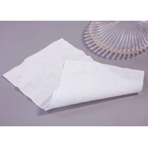 Buy cheap Meshed 320cm 50g/M²  Industrial Spunlace Nonwoven Fabrics product