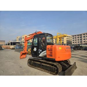 Buy cheap Secondhand Original Hitachi Zx60 Tractor, Used 6 Ton Mini Clawer Excavator Zx60 Digger with Low Working from wholesalers