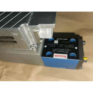 0811404601 4WRPEH6C3B12L-20/G24K0/A1M 4WRPEH6C3B12L-2X/G24K0/A1M Integrated