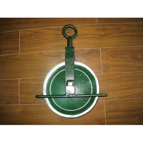 Quality Scaffolding Tools Safe Working Load 250Kg Gin Wheel Pulley With Swivel Eye for sale