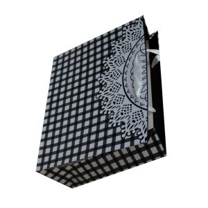 Square Customized Paper Promotional Carrier Bag 230gsm matte coated ribbon