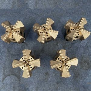 Buy cheap Customizable Steel Drag Bits for Medium/Hard Formation Drilling with Advanced Alloy from wholesalers