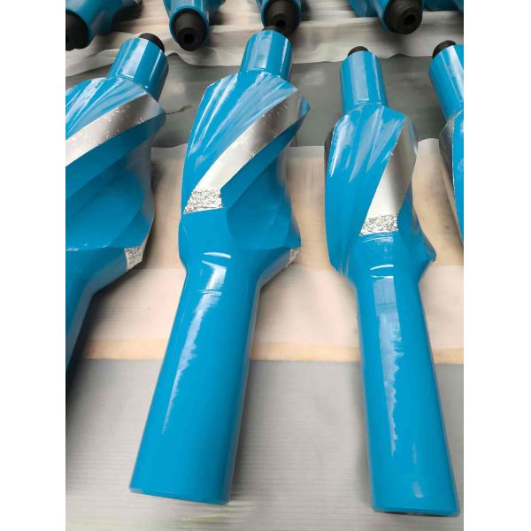 Quality 9-1/4" Spiral integral blade stabilizers 6-1/2" OD body with 4-1/2" Reg. box down and 4" IF box up. for sale