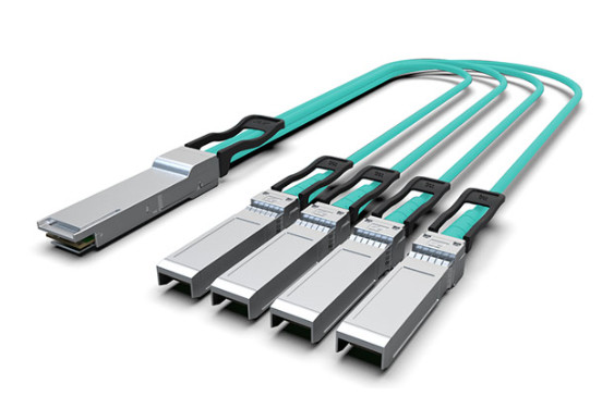 40G QSFP+ To 4x10G Breakout AOC(Active Optical Cable) Cables 50M Qsfp 4x10g