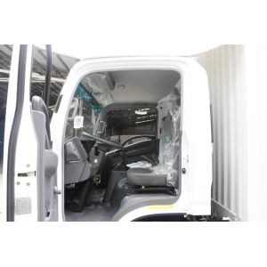 Buy cheap GVW 3500kg Japanese Isuzu KV100 115hp Light Cargo Box Van Truck With 2 Tons 3 Ton Loading Lorry Truck from wholesalers