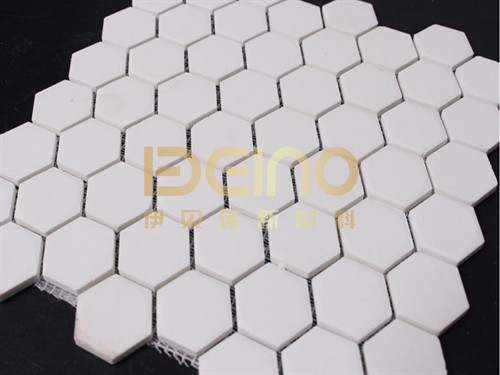 Quality Hexagonal Structure Alumina Ceramics Sheet Wear Resistance Smooth Surface for sale