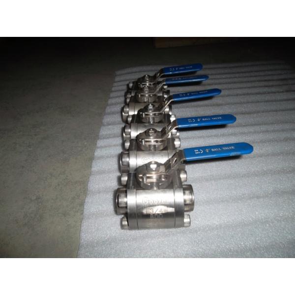 Quality NPT Ends Connection Forged F316 Three Piece Ball Valve for sale