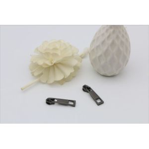 Buy cheap Super quality handbag hardware decorative gunmetal color 3# square shape zipper puller with slider from wholesalers