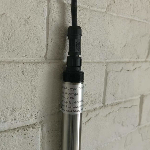 Buy cheap 4 20mA Output Dissolved Oxygen Sensor For Ponds 20mg/L Fluorescence Method from wholesalers