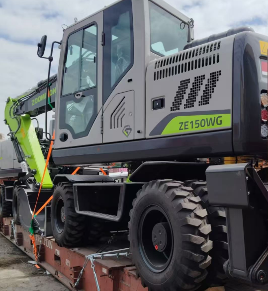 Buy cheap 15-ton Class Wheeled Excavator Electro-hydraulic Control For Efficient Earthwork And Loading Operations from wholesalers