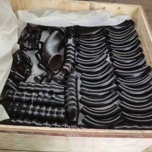 Buy cheap 1/2-48 Black Painting Butt Welding Fittings with Plastic Bags Package from wholesalers