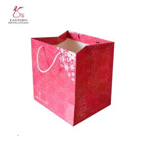 Buy cheap Recyclable Luxury Printed Paper Gift Bags Matt Lamination Aqueous Coating from wholesalers