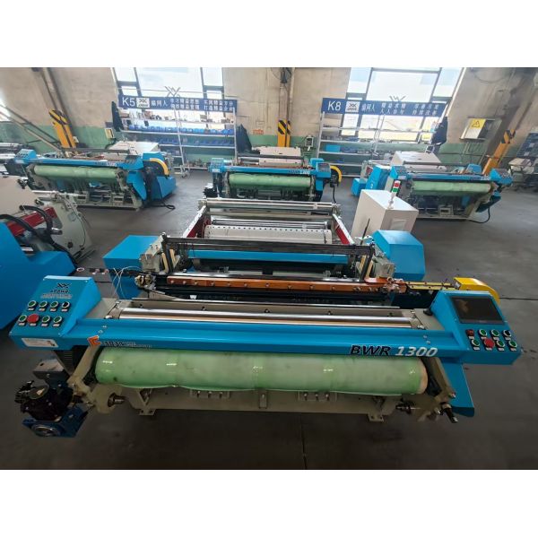 Quality High Output Wire Mesh Weaving Machine Precision 1300B 4T Weight for sale