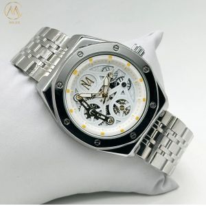 Buy cheap Custom Stainless Steel Luxury Watch with 20kgs Weight 400PCS/Bag MOQ and 54cm*38.5cm*30cm Specification from wholesalers