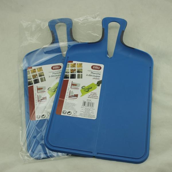 Buy cheap PP Antibacterial Chopping Board , Household Plastic Cutting Board With Handle from wholesalers