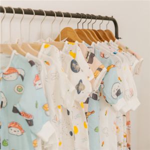 Buy cheap Button / Strips Muslin Baby Pajamas Breathable Softest Baby Pajamas from wholesalers