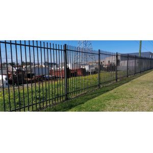 Buy cheap Customized Metal 4 Ft Black Aluminum Fence Garden from wholesalers