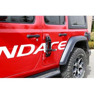 Buy cheap Direct Sale CNC Machined Car Door Step for Jeep Wrangler JL JK Easy Access to Roof from wholesalers